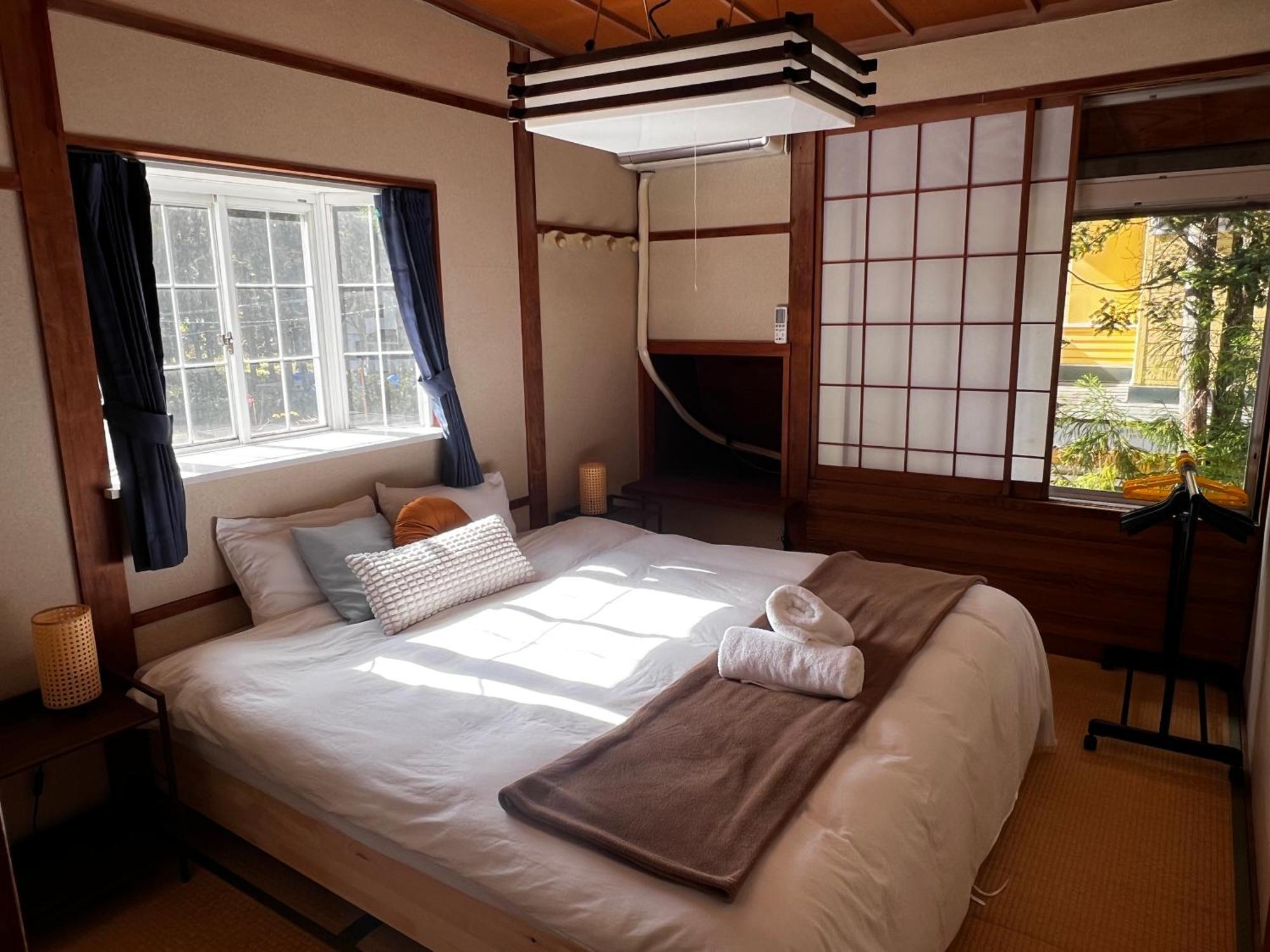 Hotel Sneaky Peaks Hakuba Exterior foto