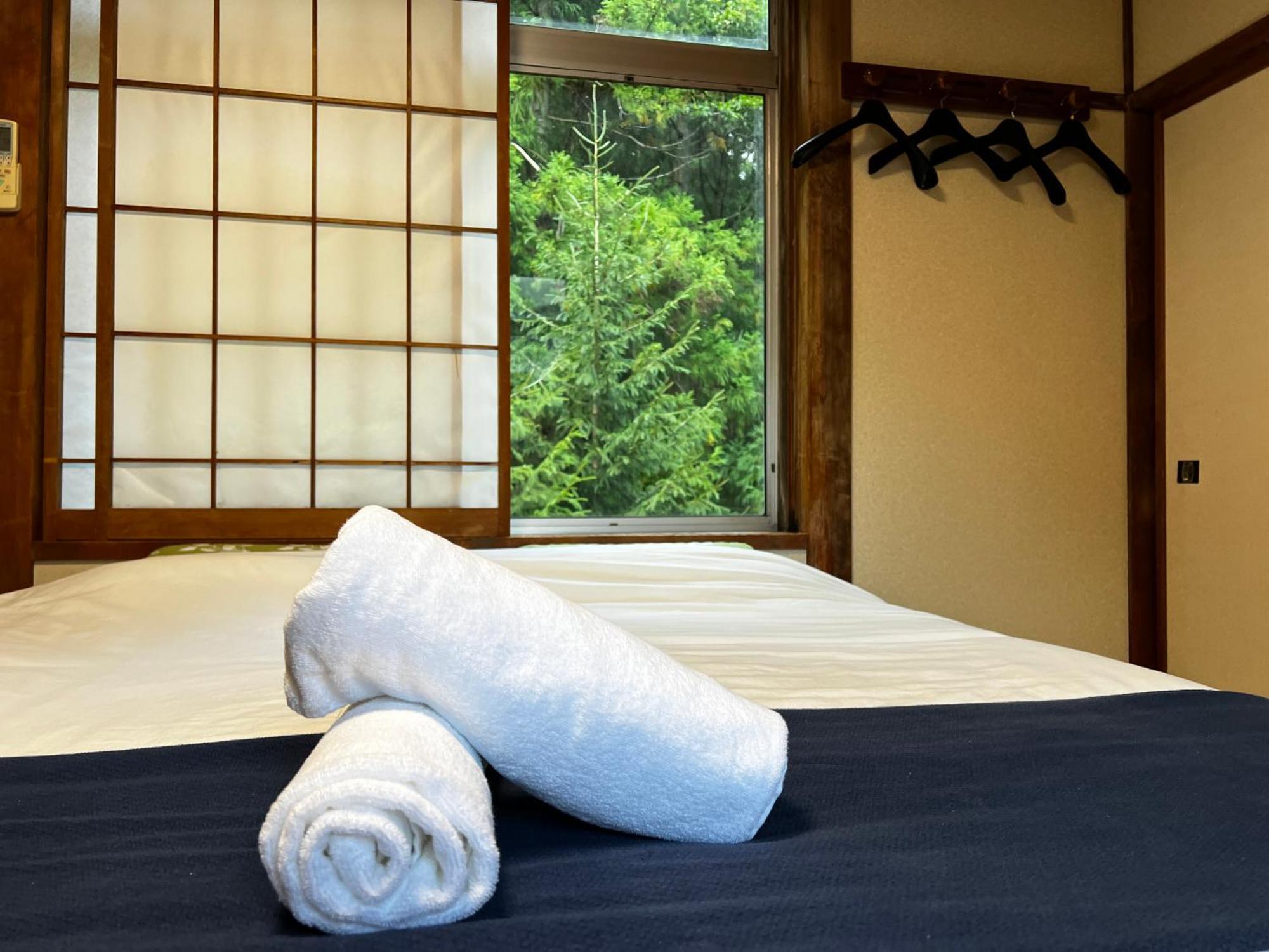 Hotel Sneaky Peaks Hakuba Exterior foto